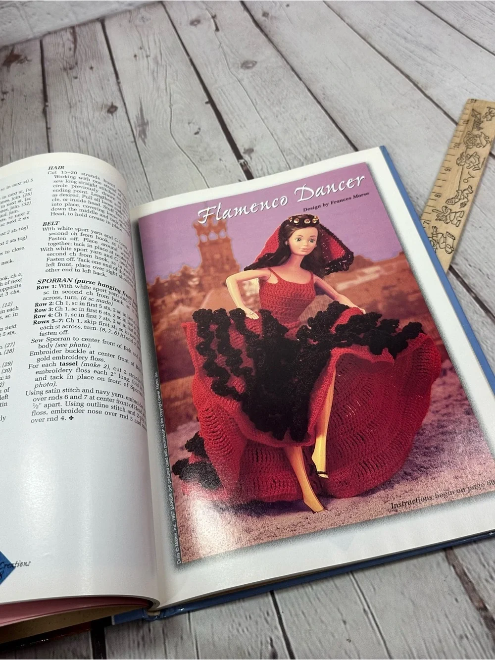 vtg 1997 Annie's Favorite Crochet Dolls Book hardcover cottage crafts handmade